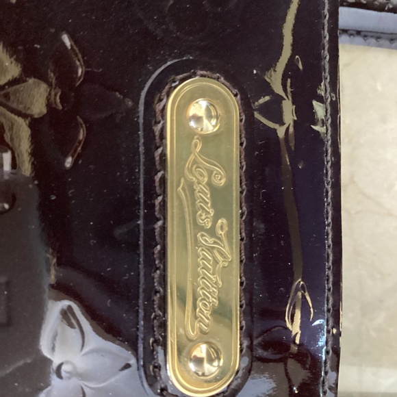 Louis Vuitton Wilshire Tote - Picture 2 of 7